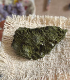 Earth’s Breath · Crystal Diffuser Bonsai