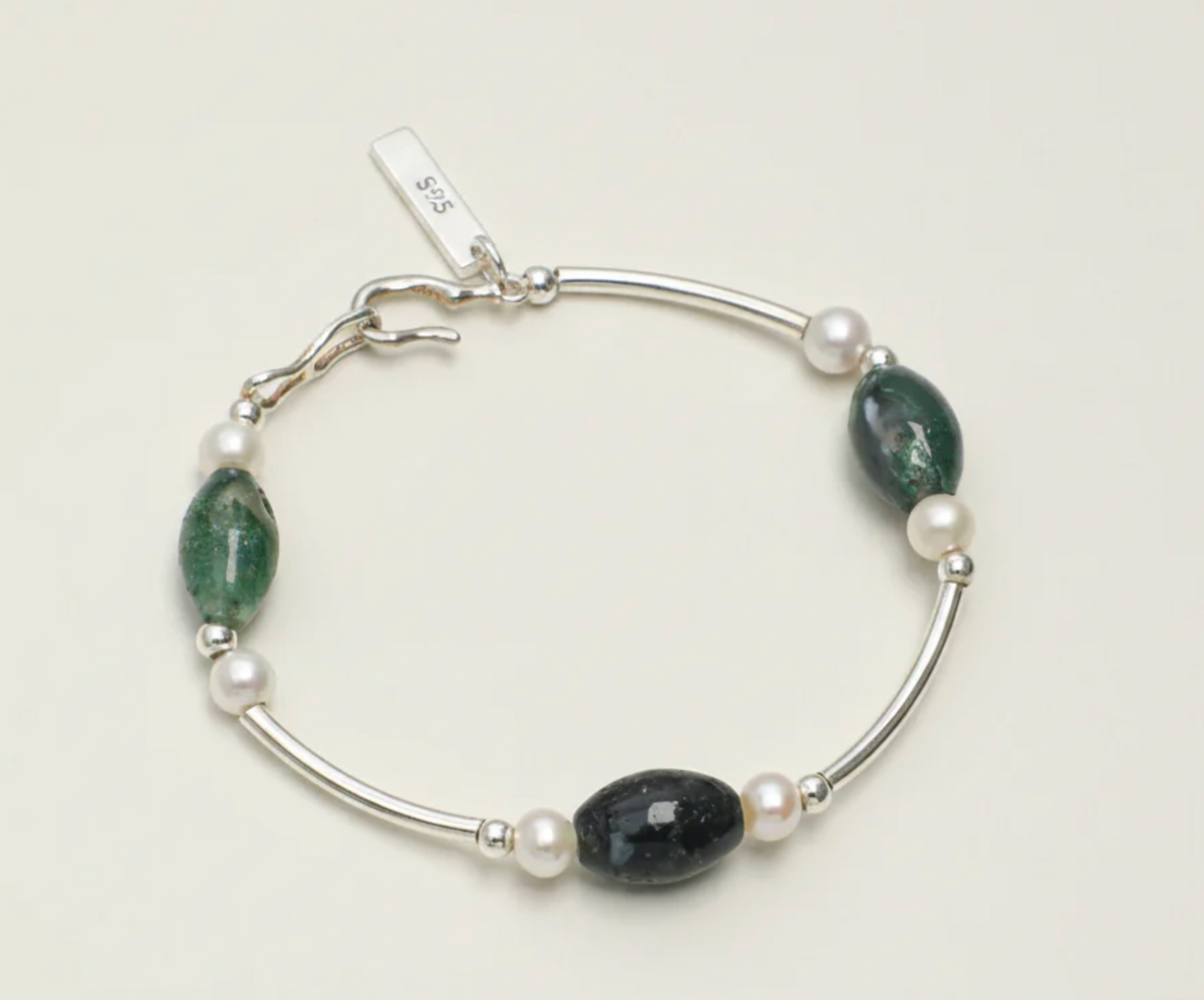 Verdant Pulse Moss Agate & Seed Pearl Bracelet